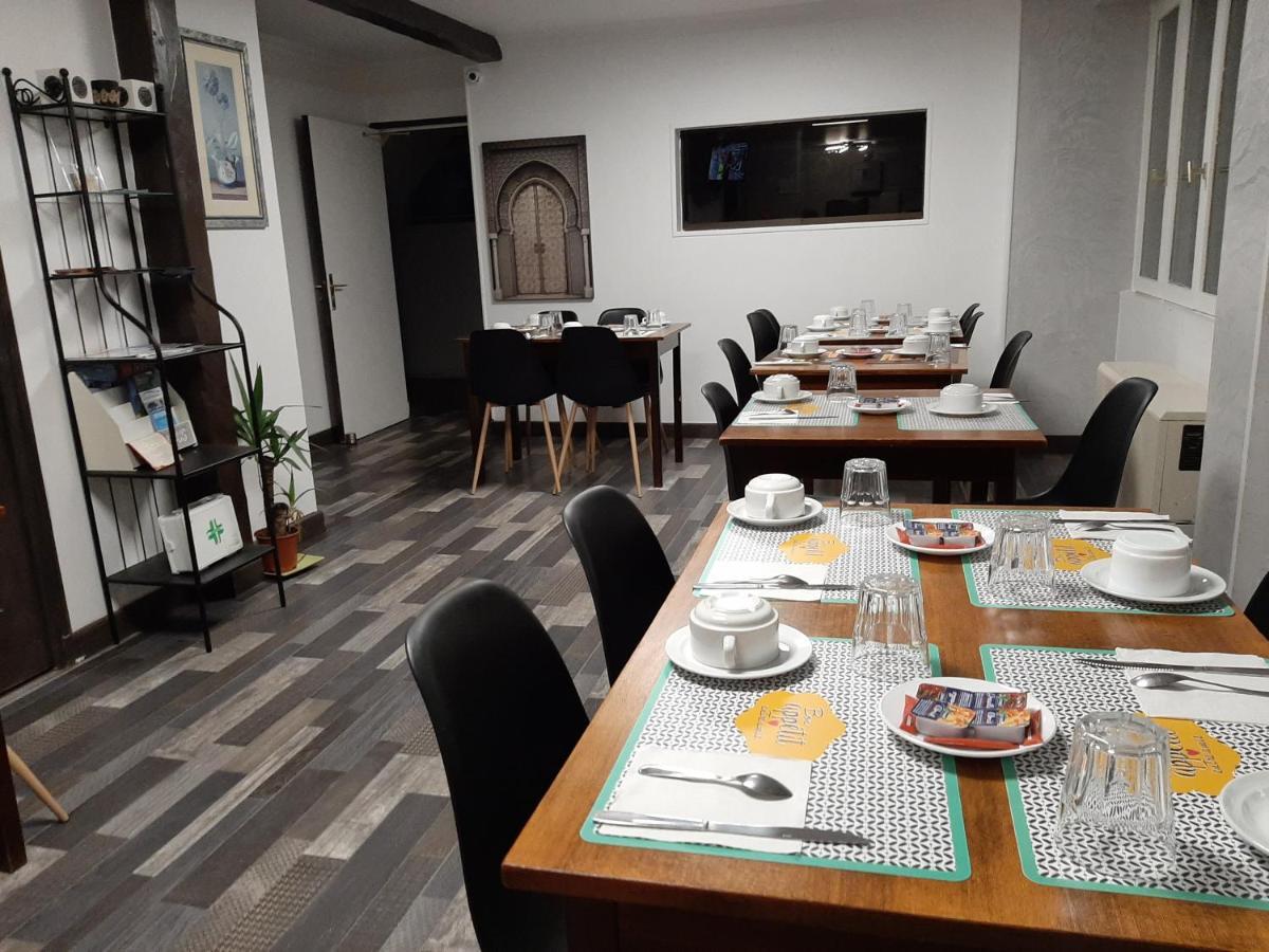 Hotel St Charles 랑부예 외부 사진